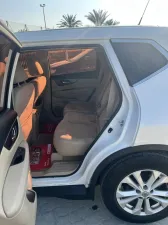 2017 نيسان اكس تريل SL