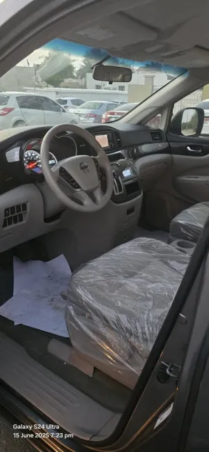 2016 Nissan Quest SV