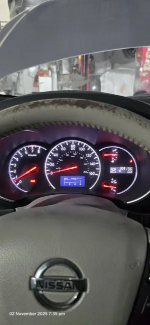 2016 Nissan Quest SV