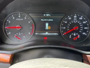 2017 كيا كادنزا Technology