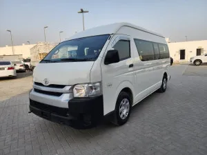 2018 تويوتا هياس Commuter GL