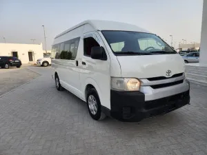 2018 تويوتا هياس Commuter GL