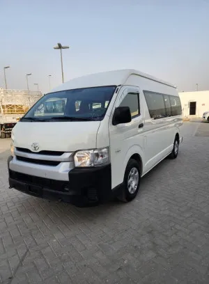 2018 تويوتا هياس Commuter GL