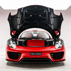 2015 بورش 918 سبايدر