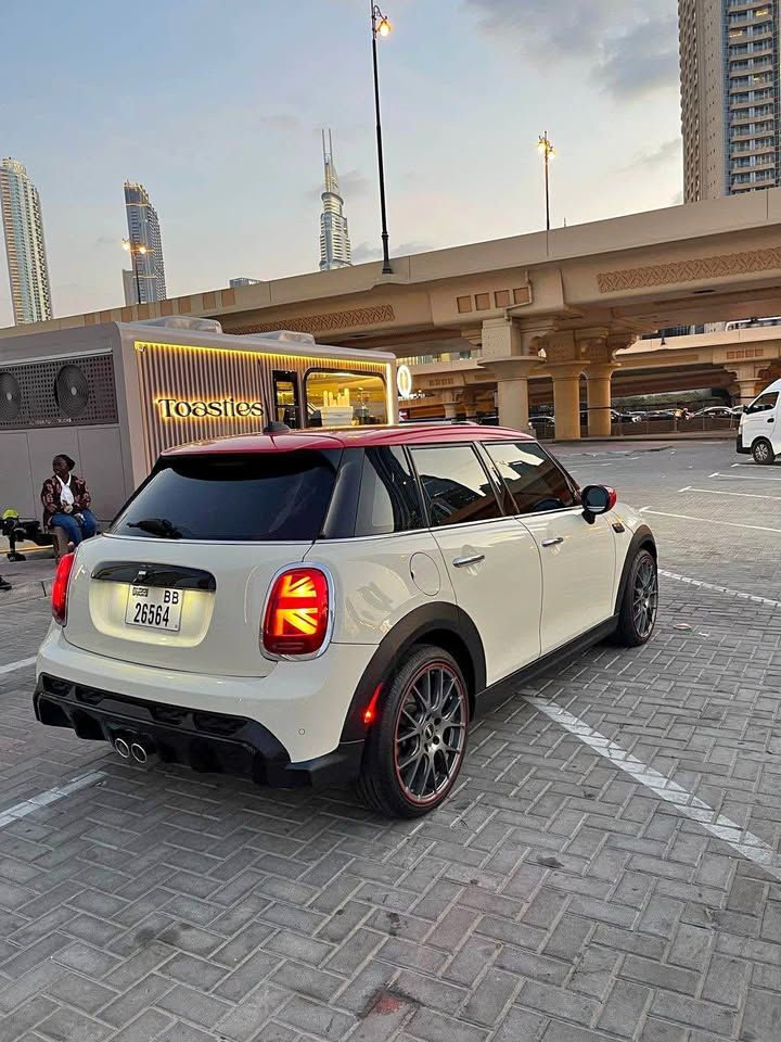 2022 Mini Four-door Cooper S