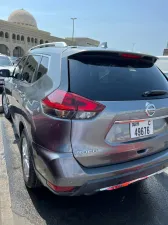 2019 نيسان روج SL