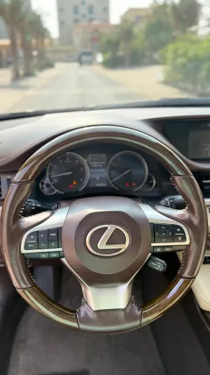 2016 Lexus ES Es350