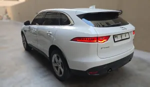 2018 جاكوار اف بيس R-Dynamic S
