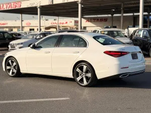 2025 مرسيدس-بنز آلفئة - C C300