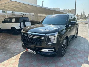 2025 Nissan Patrol LE Platinum city