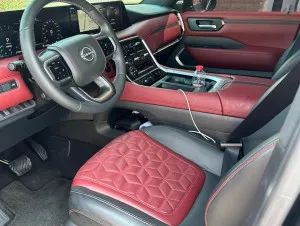 2025 Nissan Patrol LE Platinum city
