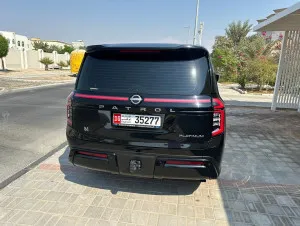2025 Nissan Patrol LE Platinum city