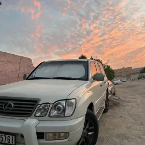 1999 لكزس أل أكس ٤٧٠