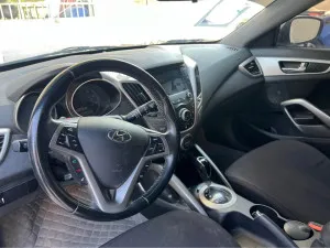 2017 Hyundai Veloster GLS