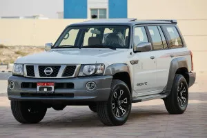 2017 نيسان بترول سوبر سفاري Safari MT