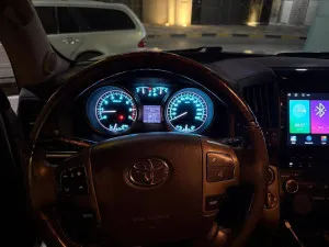 2010 Toyota Land Cruiser VXR