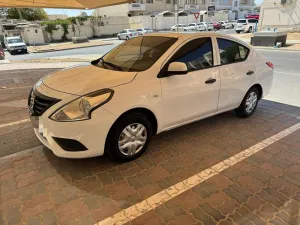 2020 نيسان صني S