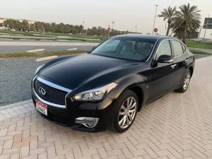 2019 Infiniti Q70 5.6
