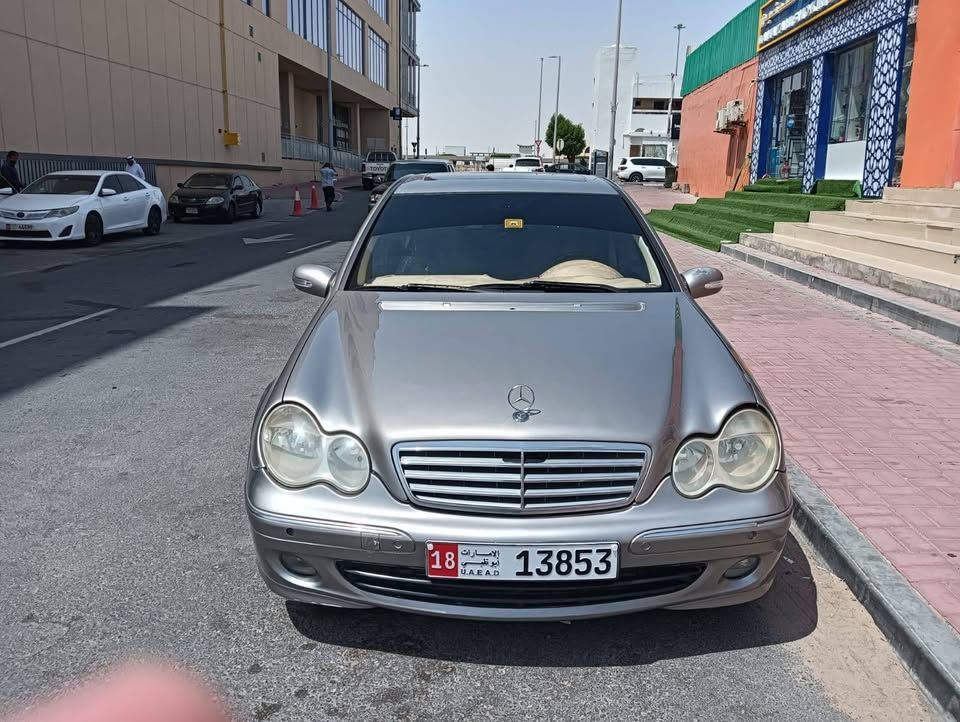 2005 مرسيدس-بنز آلفئة - C C200
