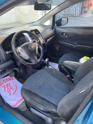 2015 Nissan Versa SR