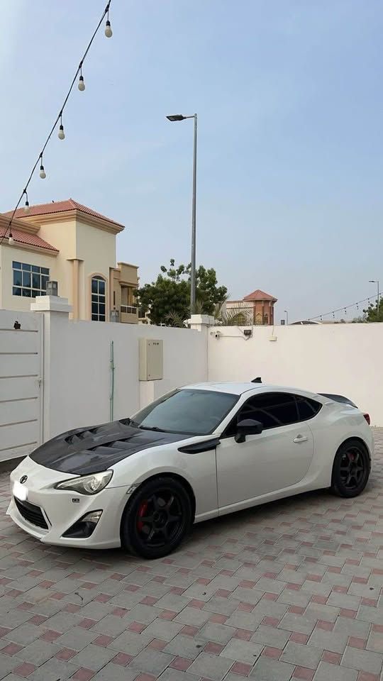 2013 تويوتا ٨٦ GT 86