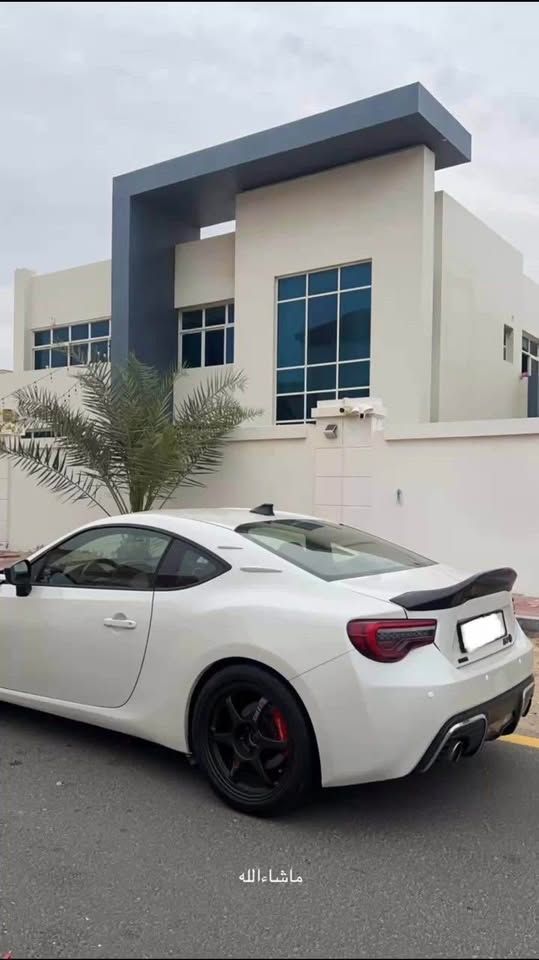 2013 تويوتا ٨٦ GT 86