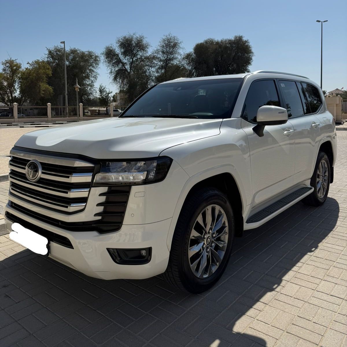 2023 Toyota Land Cruiser GXR