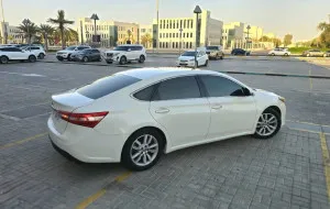 2013 تويوتا الفارد