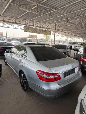 2010 مرسيدس-بنز الفئة - E E 350