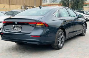2024 هوندا أكورد EX