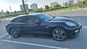 2011 بورش باناميرا S