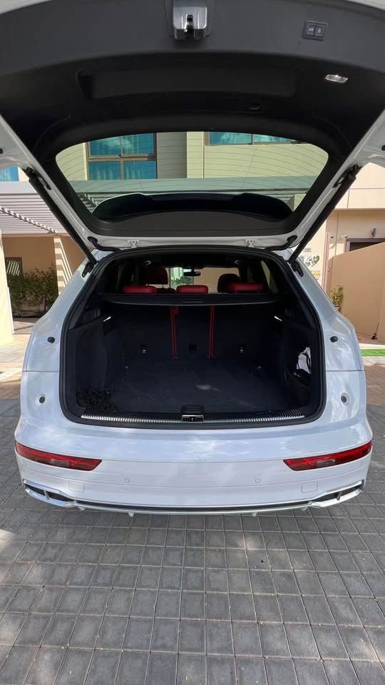 2019 اودي اس كيو ٥ Prestige
