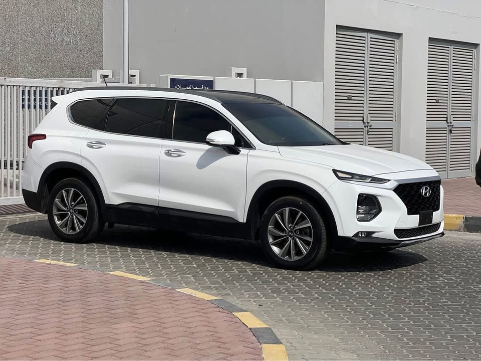 2019 هيونداي سانتا في SE