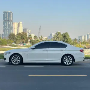 2015 بي أم دابليو الفئة - 5 520i