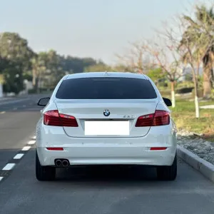 2015 بي أم دابليو الفئة - 5 520i