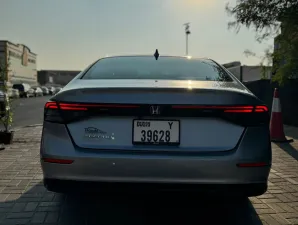 2023 هوندا أكورد EX