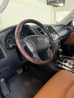 2018 Nissan Patrol LE Platinum city