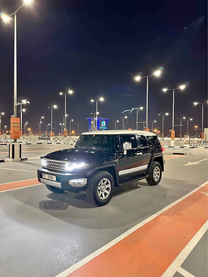 2019 تويوتا أف جي كروزر GXR