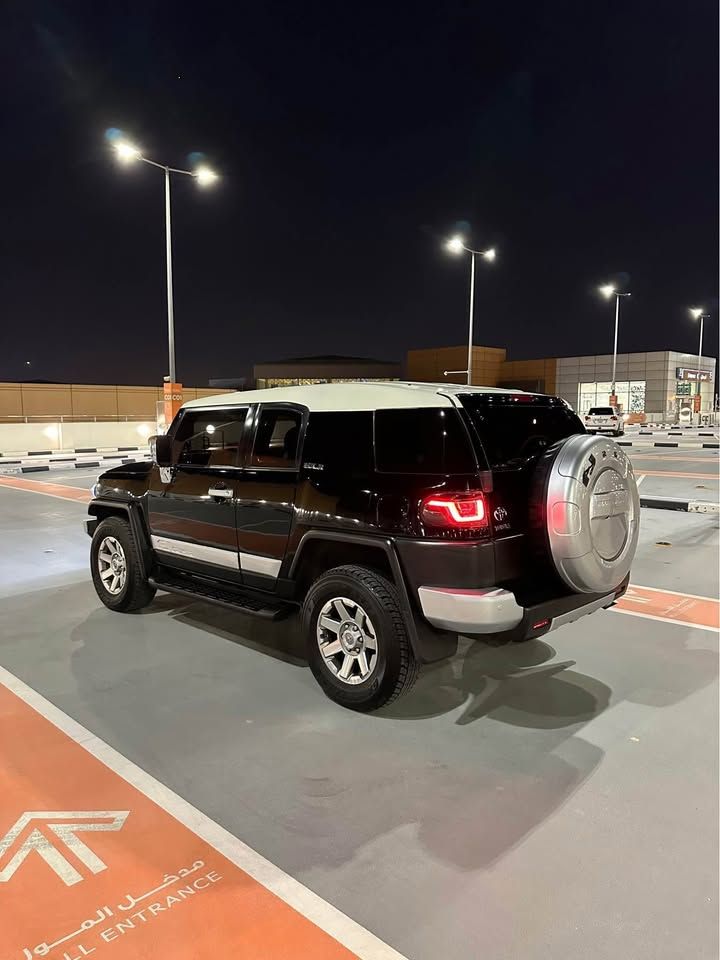 2019 تويوتا أف جي كروزر GXR