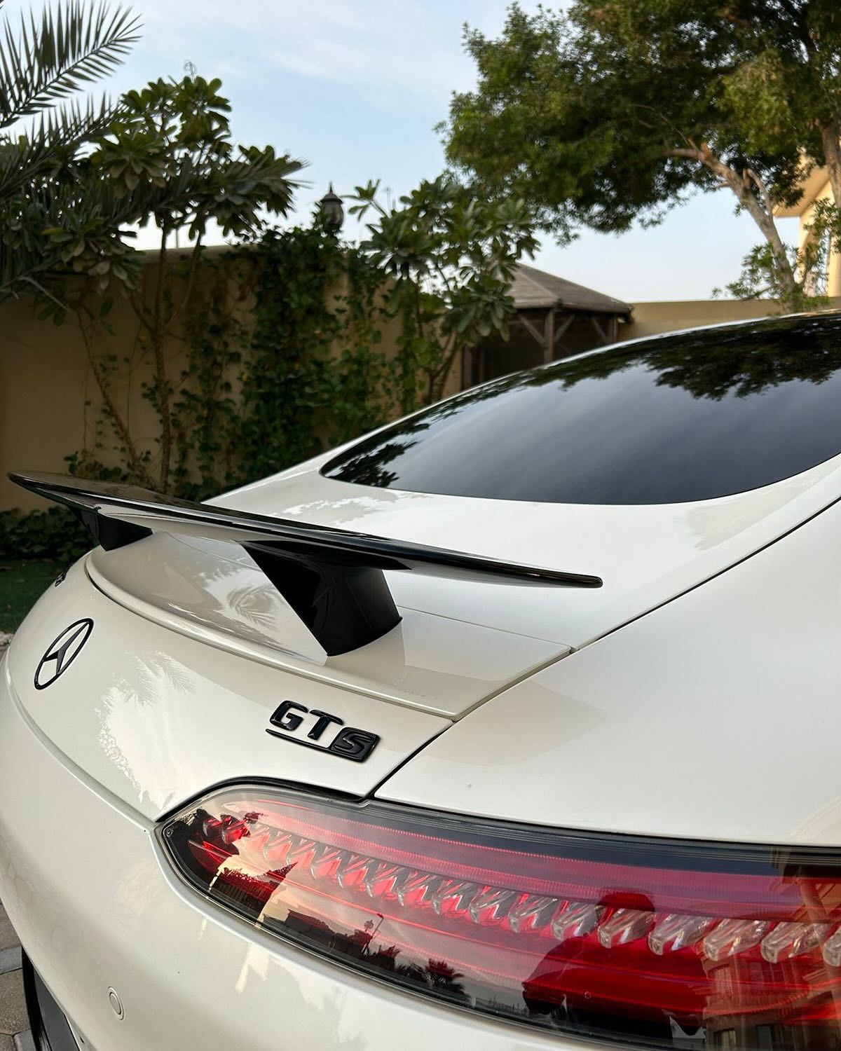 2016 مرسيدس-بنز GTS - جي تي اس GT63