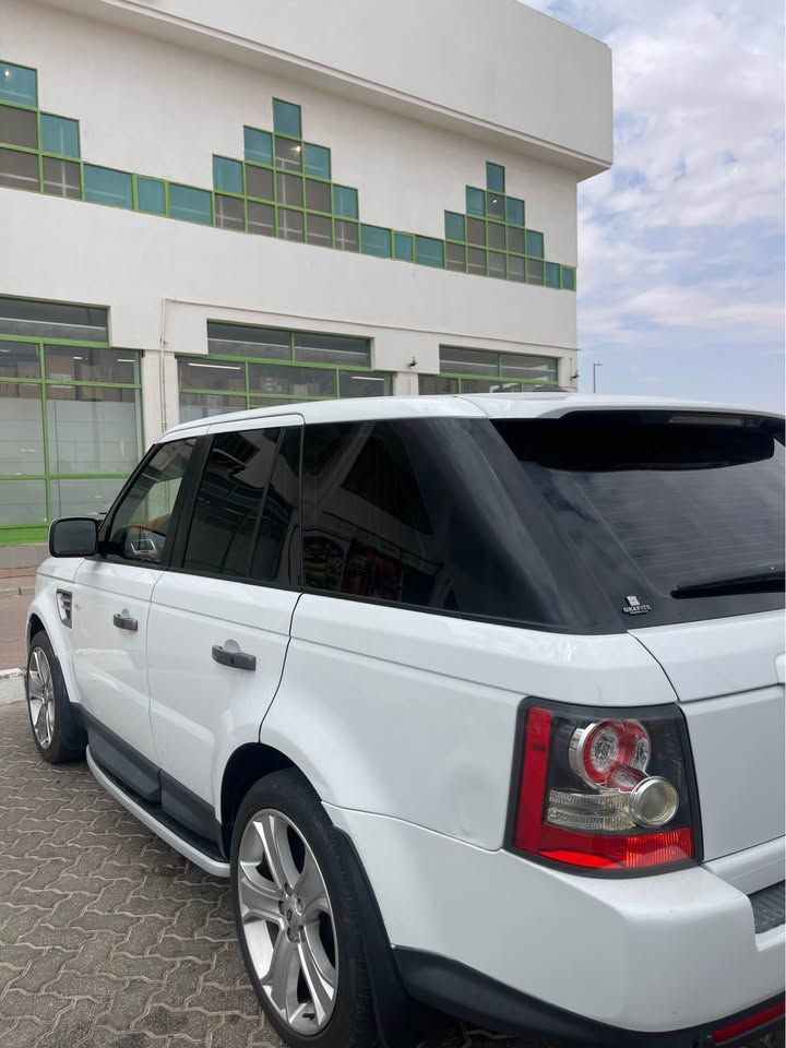 2011 Land Rover Range Rover Sport HSE Silver Edition