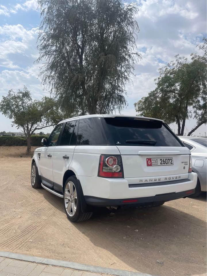 2011 Land Rover Range Rover Sport HSE Silver Edition