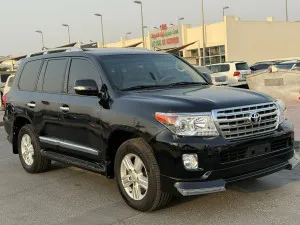 2015 Toyota Land Cruiser GXR