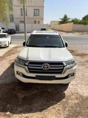 2019 Toyota Land Cruiser GXR