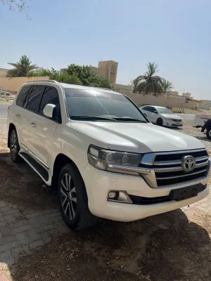 2019 Toyota Land Cruiser GXR