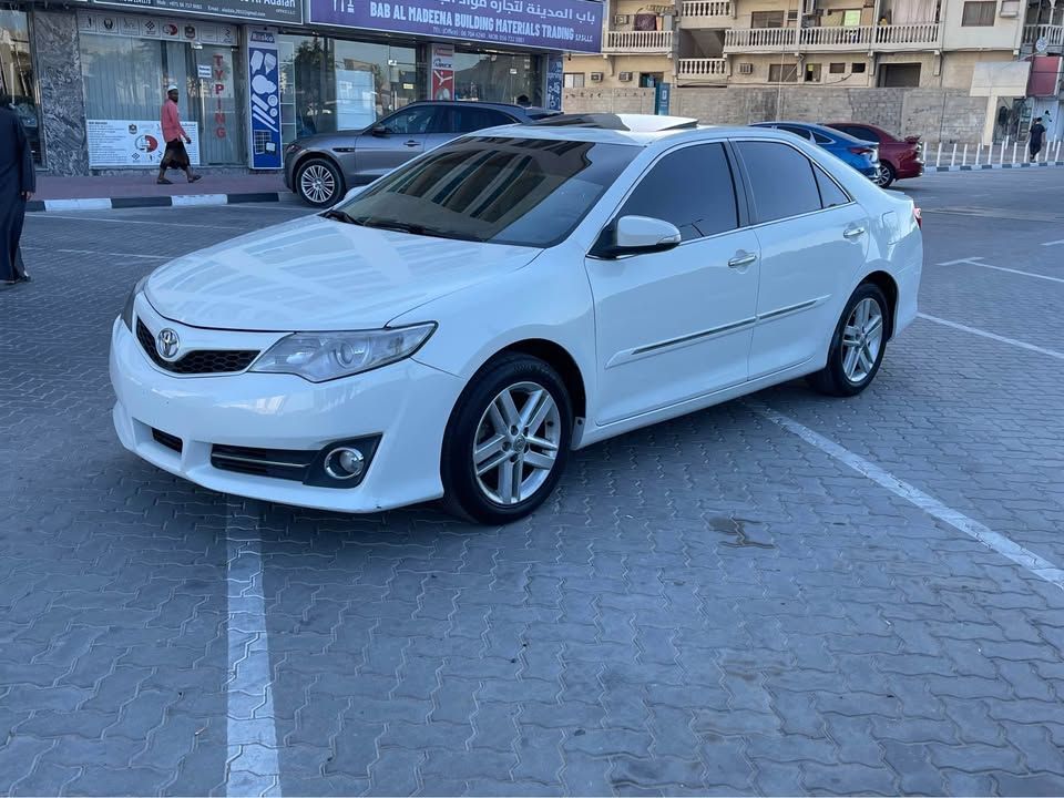 2014 Toyota Camry SE