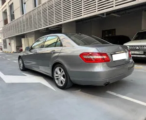 2010 مرسيدس-بنز الفئة - E E280
