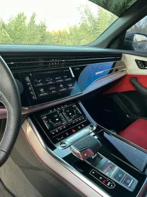 2023 Audi Q8 Prestige