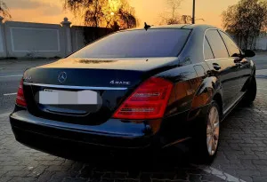 2008 مرسيدس-بنز الفئة - S S550