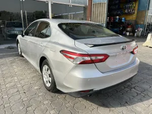2018 Toyota Camry Hybrid LE